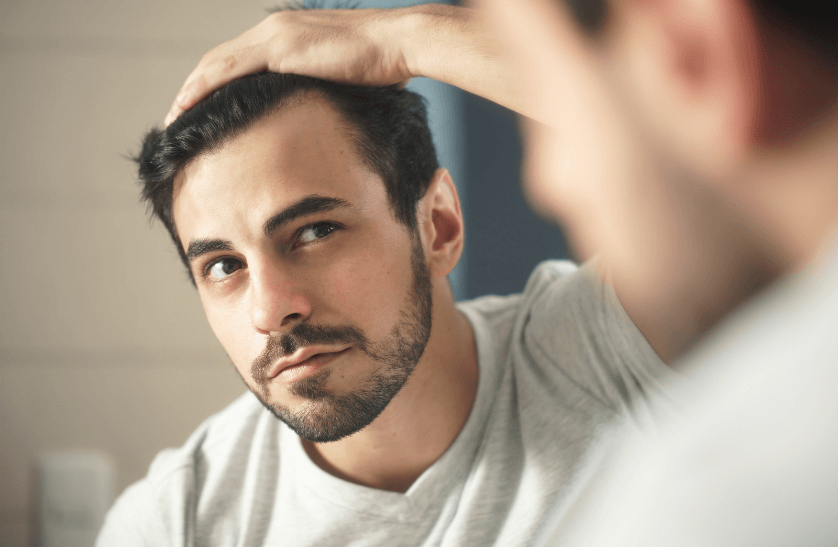 Saç dökülmesinin nedenleri nelerdir? Saç dökülmesini önlemek mümkün mü?